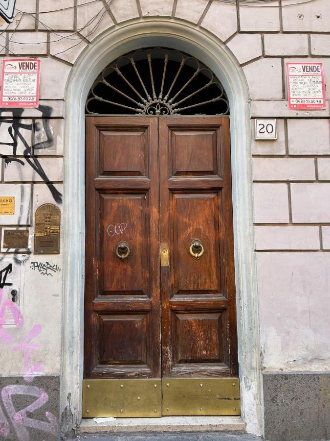 Roma Termini Apartment - Via Vicenza By Ghor Luaran gambar